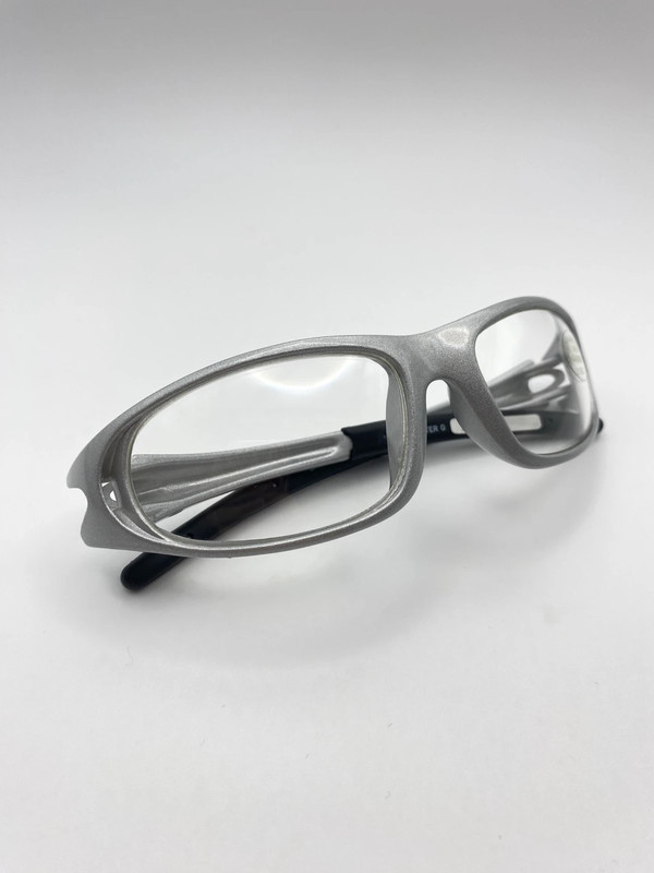 Champion Vintage Y2K Transparente Kunststoffsonnenbrille