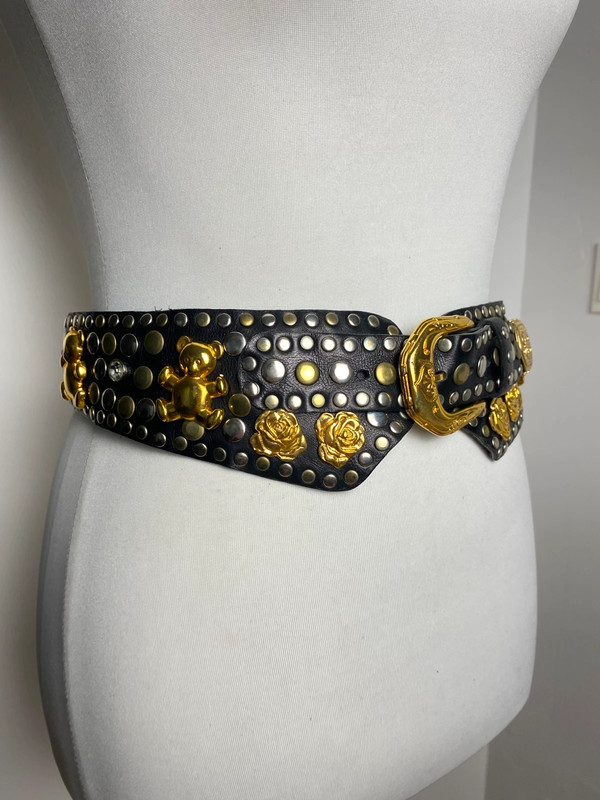 Vintage Ledergürtel mit Gold- und Silberelementen, Bären und Rosen Dekor