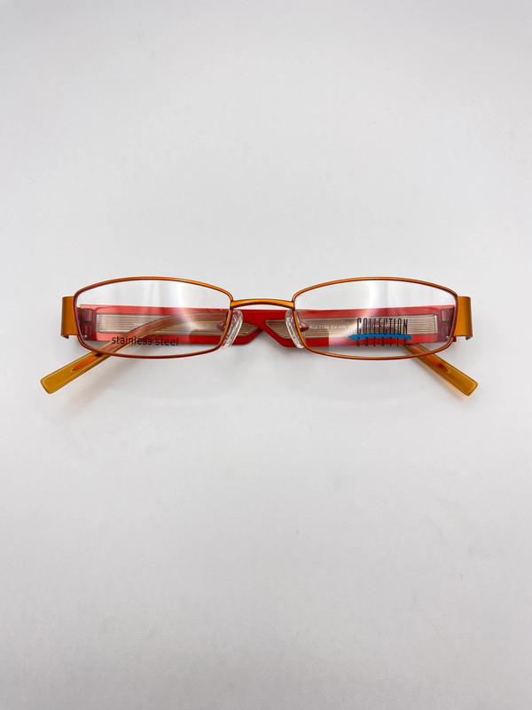 Vintage Y2K Stil Brillengestell 2000er Jahre Computerbrille mit Farbakzenten