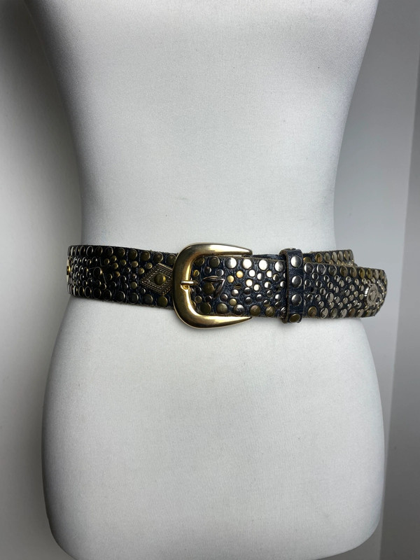 Vintage Y2K Leder Gürtel mit Nieten, Herz- und Sternmotiven, Verstellbare Größe