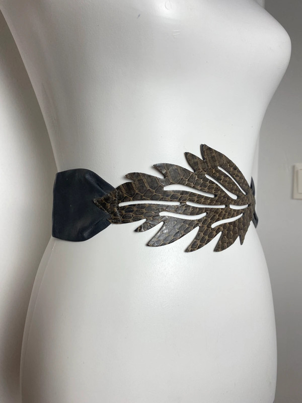 Vintage Gürtel mit auffälligem Blätter-Design, breite Taille, Größe 70