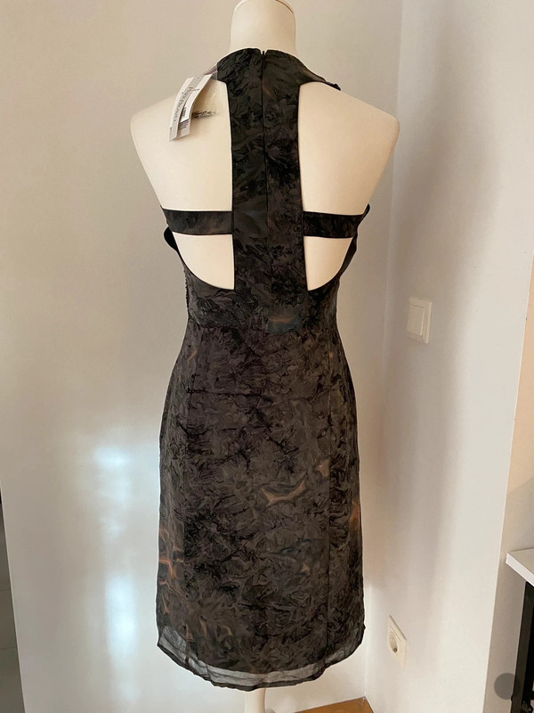 Park Bravo Elegantes Kleid im Marmor-Look mit Perlenstickerei und Rücken-Detail