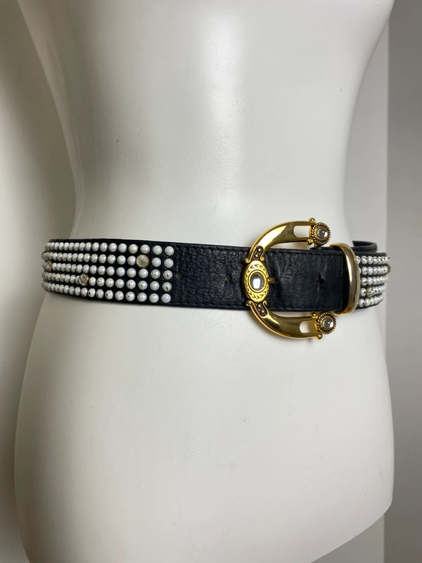 Vintage Sunbelt schwarzer Ledergürtel mit Strass- und Nietenverzierungen