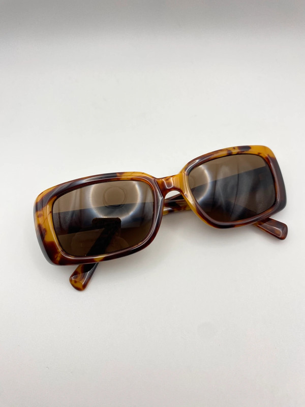 Vintage Y2K Sonnenbrille 2000er Jahre Rechteckiges Tortoise-Optik