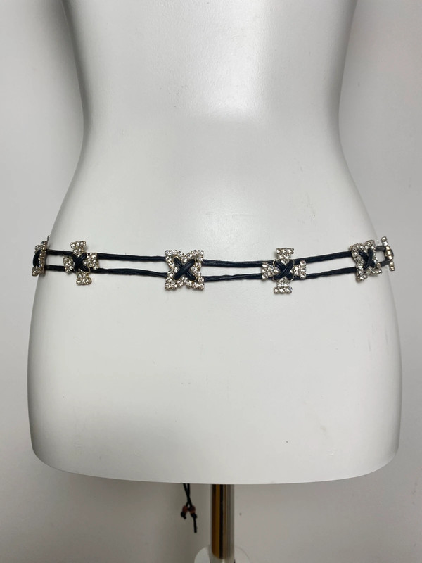 Y2K Seilgürtel mit Strass-Cross Charm Anhänger, Größenverstellbar