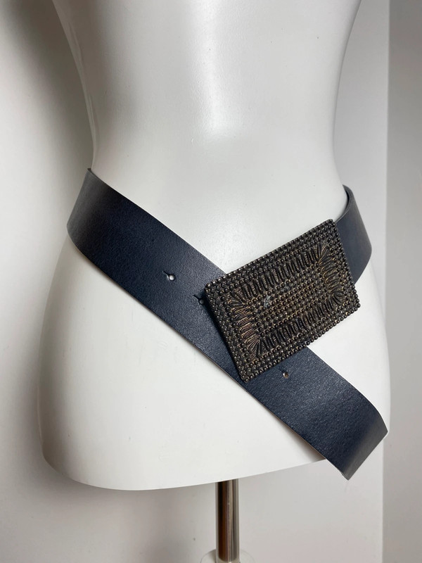 s.Oliver Ledergürtel mit Großer Schmuck-Schnalle