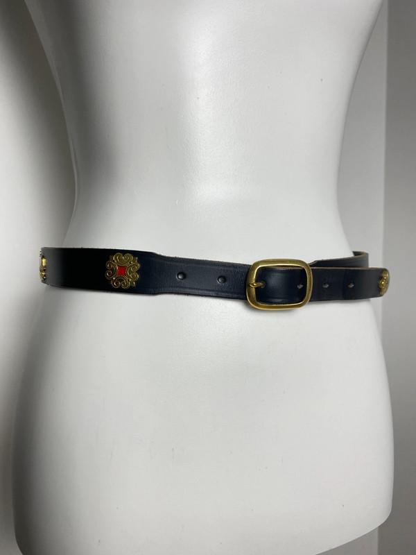 Vintage Trachtengürtel mit Kuh- und Blumenmotiven, Nieten und Goldschnalle, Größenverstellbar