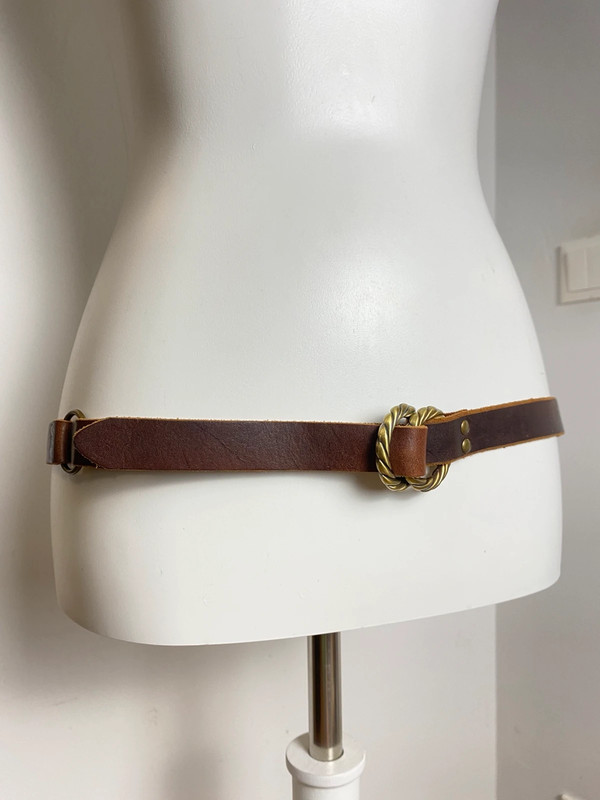 Vintage Love Schmaler Ledergürtel mit Metall-Schließe