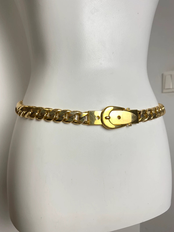 Vintage Goldene Kettengürtel mit Schnalle - Größe 80 - Modisches Taillenaccessoire