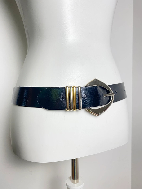 Vintage Love Leder Gürtel im Y2K Stil mit Messing- und Silberschnalle