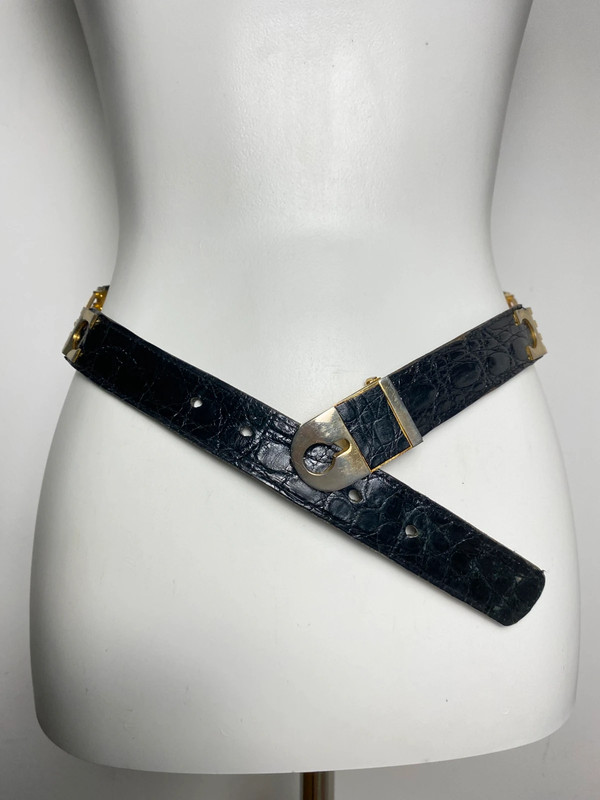 Vintage Ledergürtel mit Metall-Schnalle und Kettendetail, 75 cm