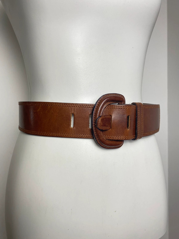 Vintage Leder Gürtel in Braun mit breiter Passform und Schnalle – Größe 70