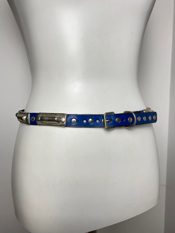 Vintage Leder Gürtel mit Metalplatte und Nieten