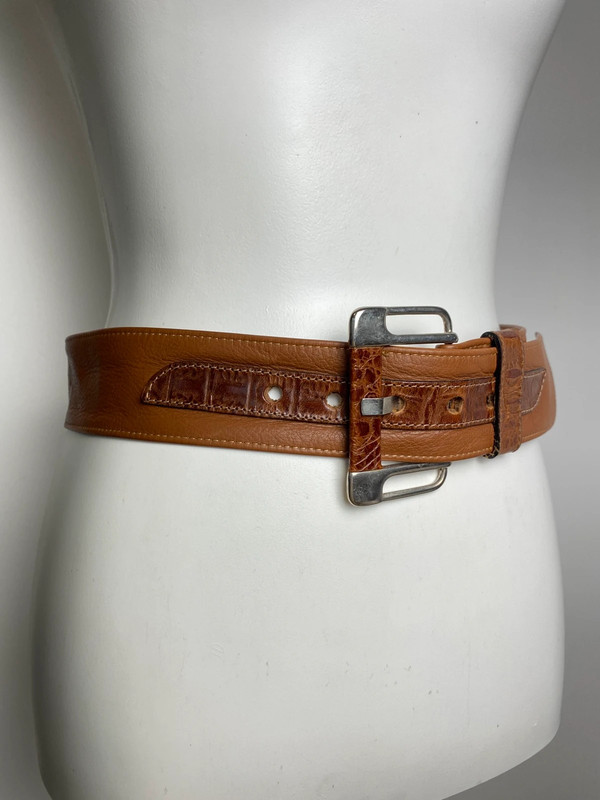 Cintura in pelle vintage marrone, larga
